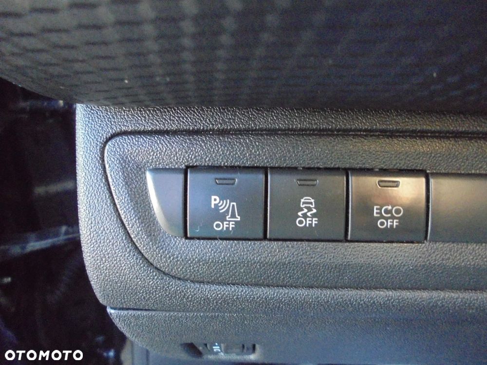 Peugeot 2008 BlueHDi FAP 120 STOP & START Business-Line - 16
