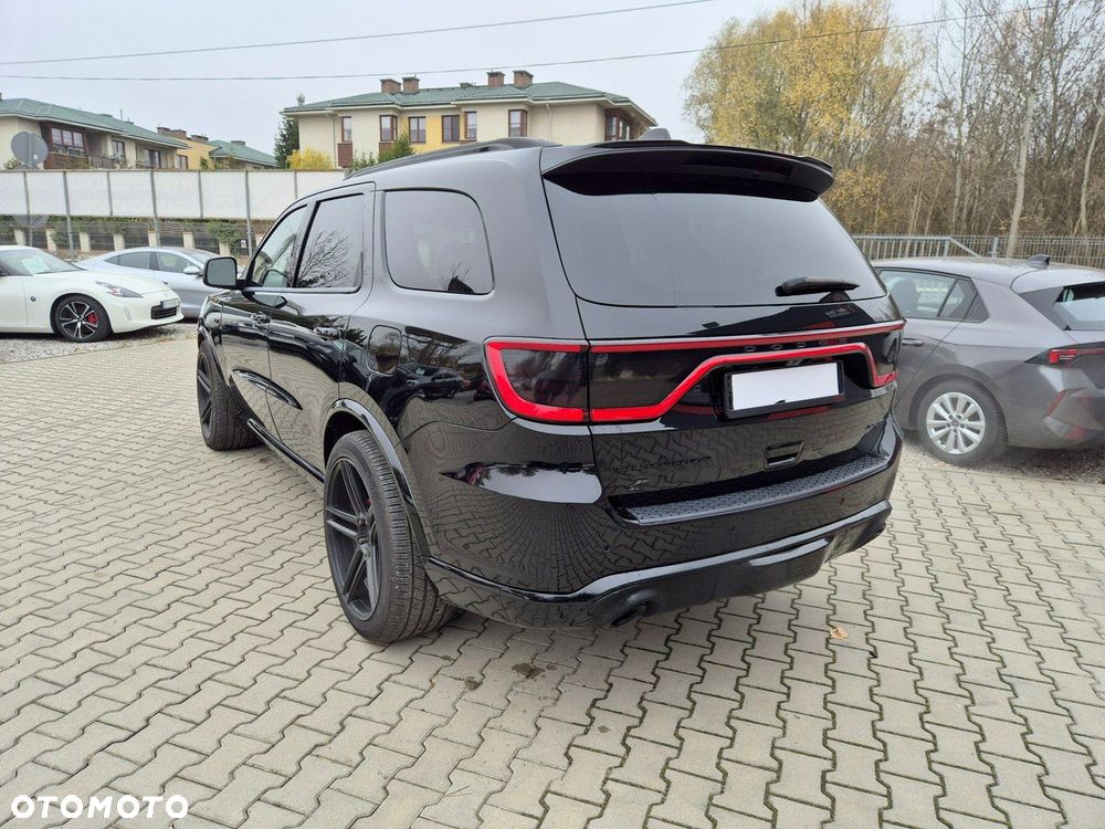Dodge Durango 6.4 SRT - 13
