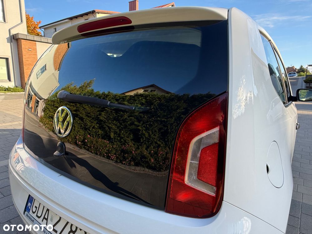 Volkswagen up! - 13