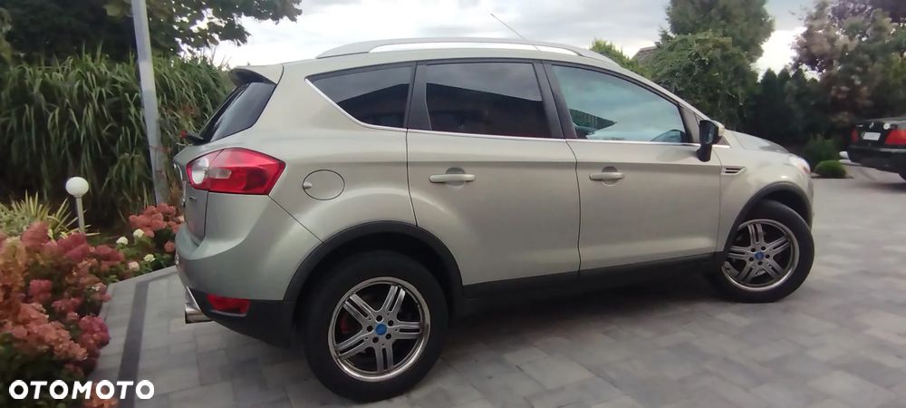 Ford Kuga 2.0 TDCi 4WD Titanium - 18