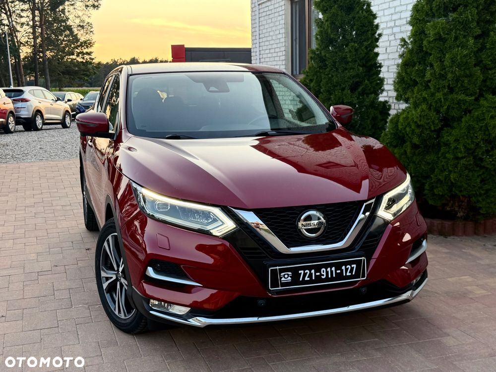Nissan Qashqai 1.3 DIG-T Tekna - 1