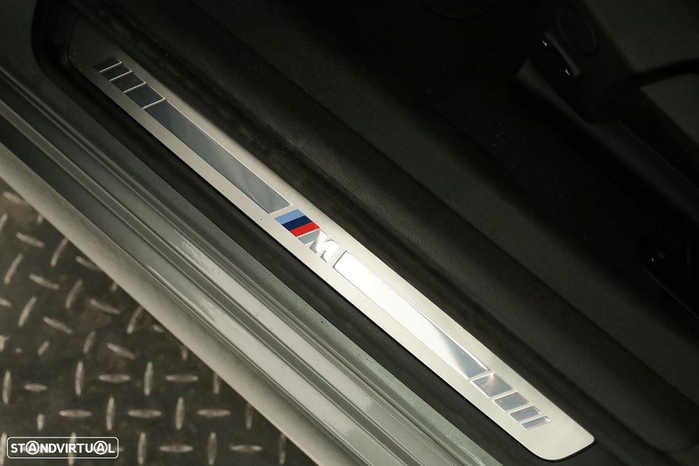 BMW 320 d Touring Auto - 22