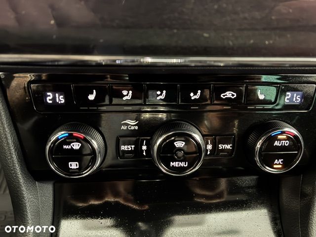 Skoda Superb 2.0 TSI Sportline DSG - 29