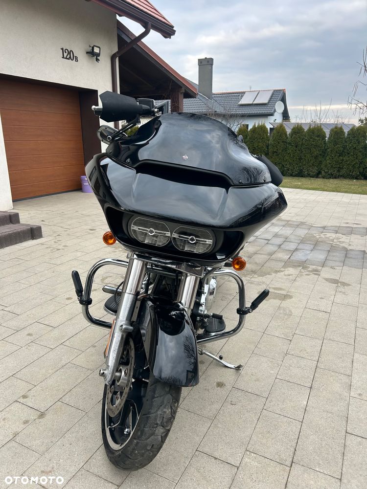 Harley-Davidson Touring Road Glide - 9