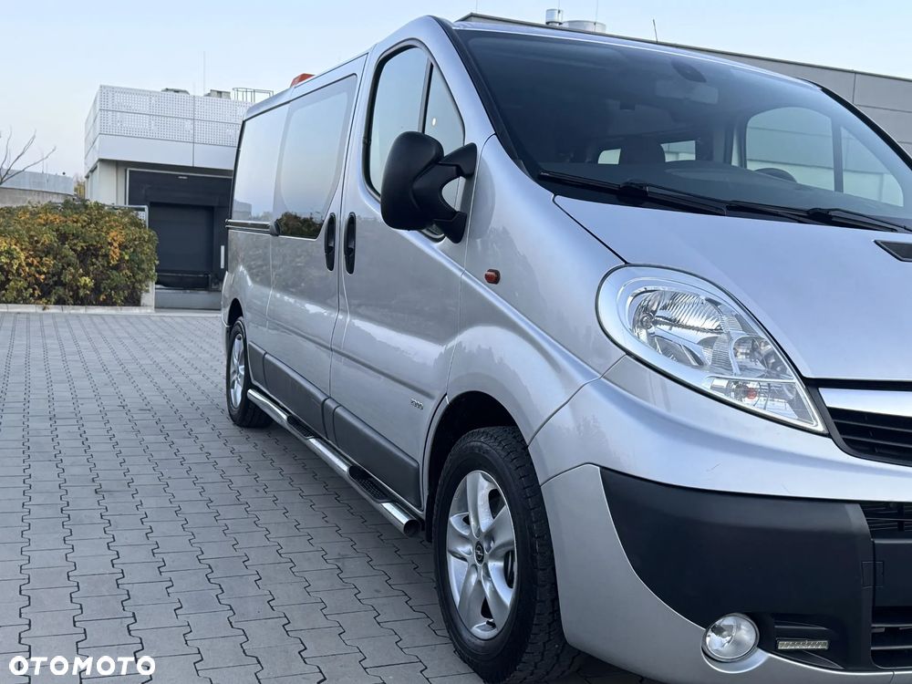 Opel Vivaro - 20