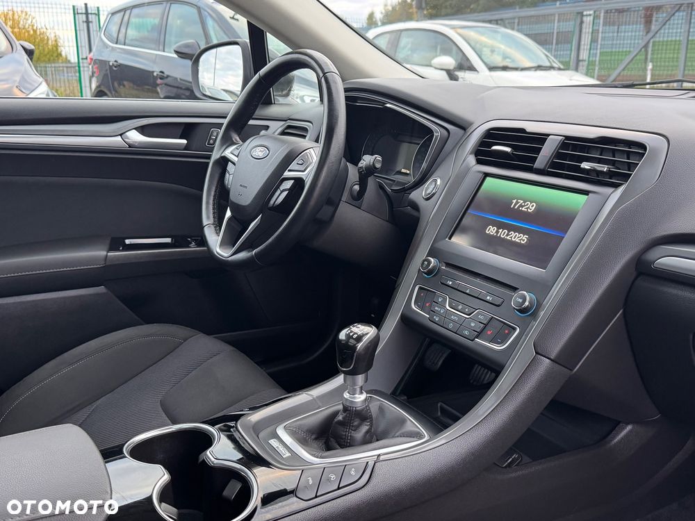 Ford Mondeo 2.0 TDCi Titanium - 34