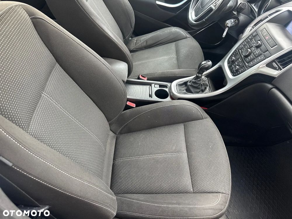 Opel Astra 1.4 Turbo Cosmo - 18