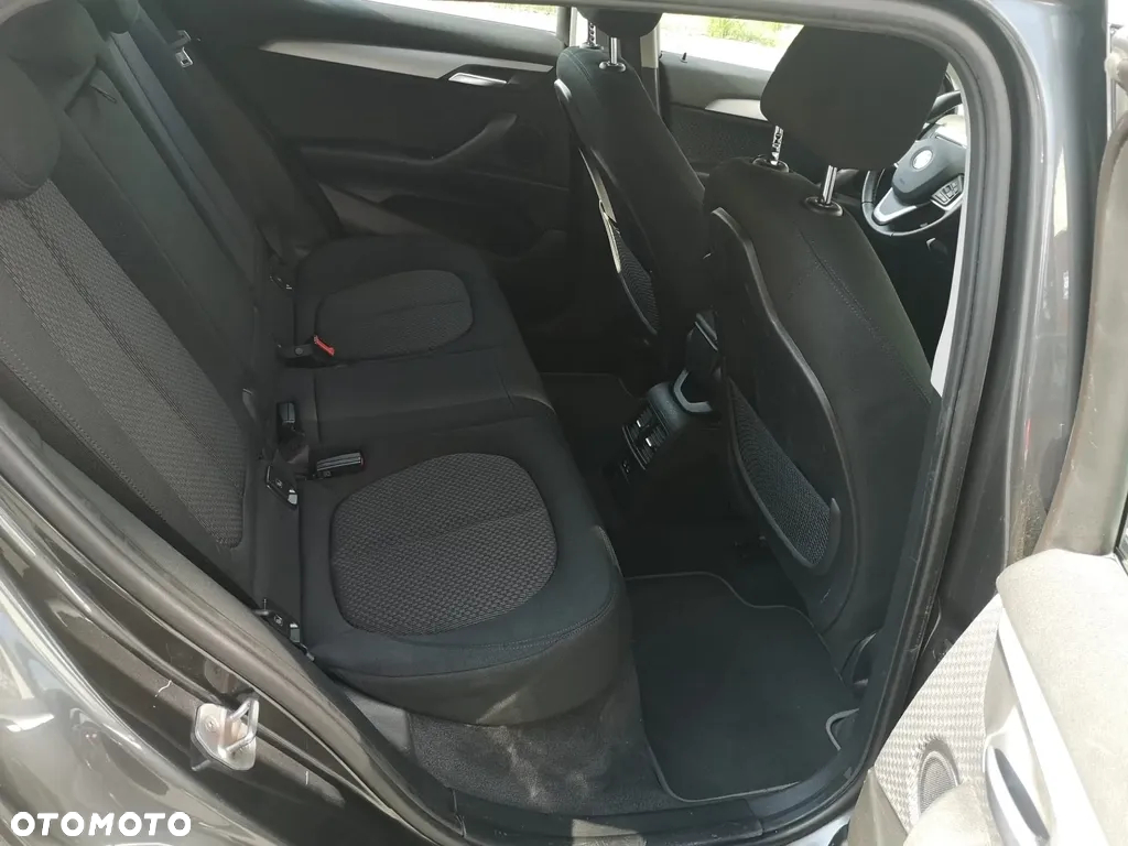 BMW X2 - 4