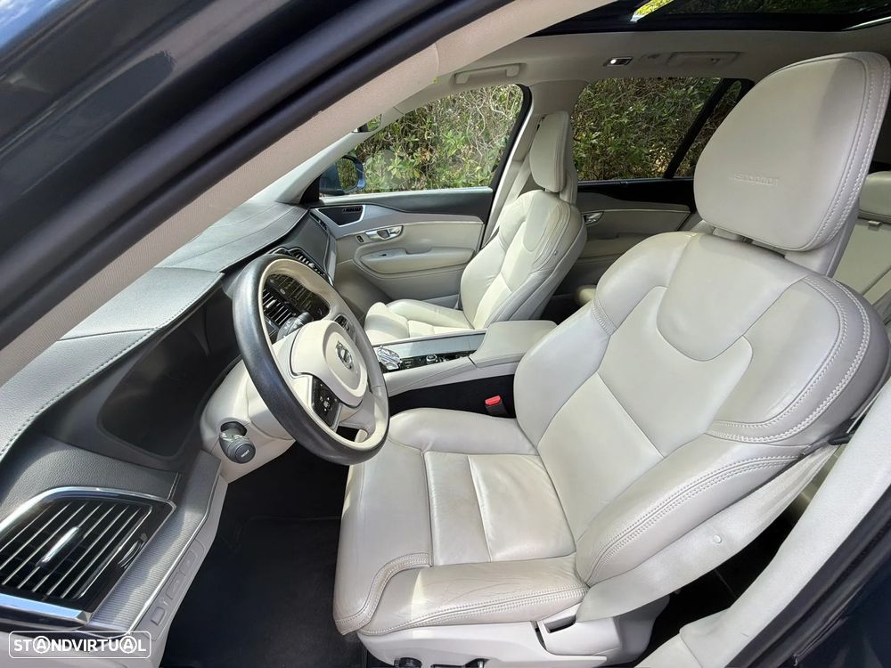 Volvo XC 90 - 33