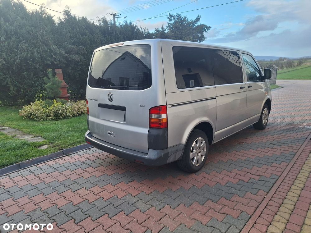 Volkswagen Transporter - 3