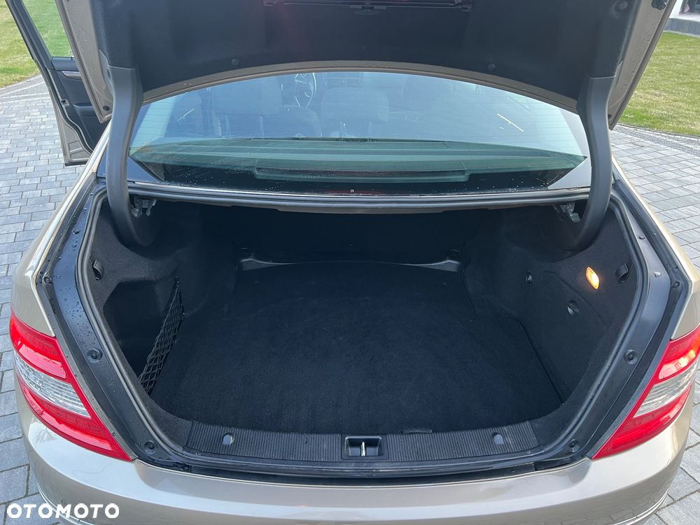 Mercedes-Benz Klasa C - 11