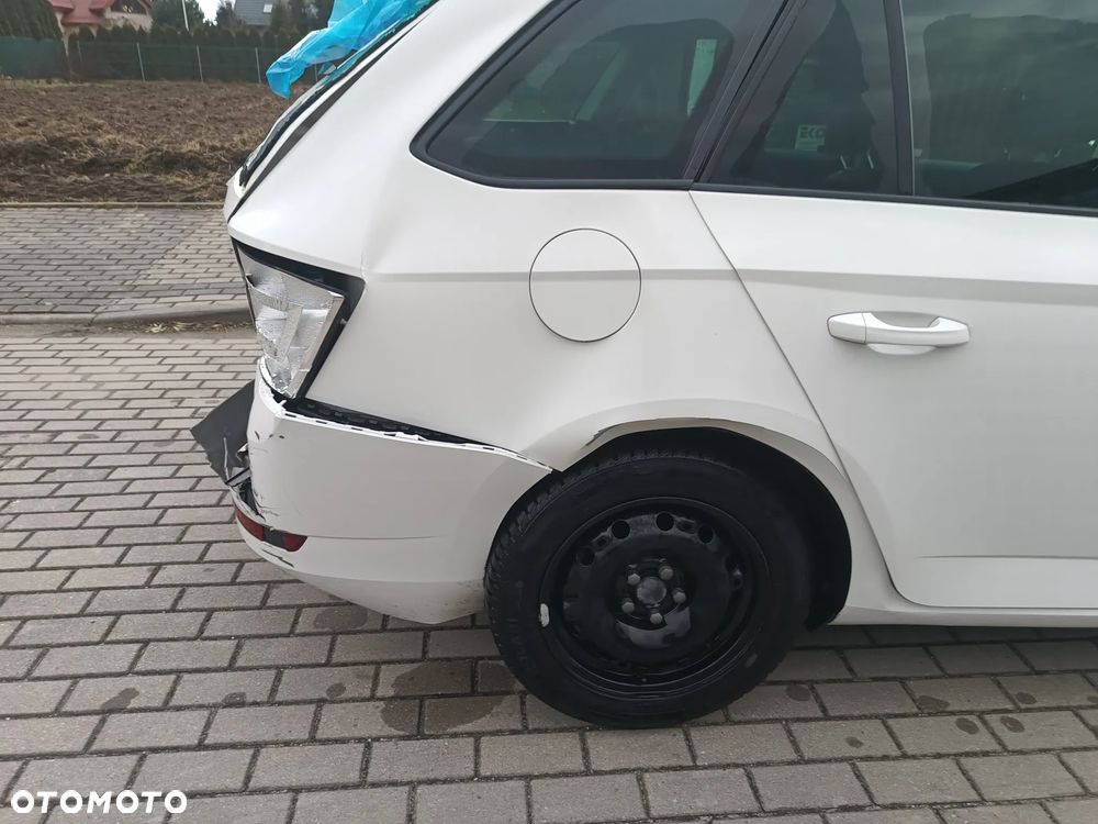 Skoda Fabia 1.0 TSI Ambition Plus - 29