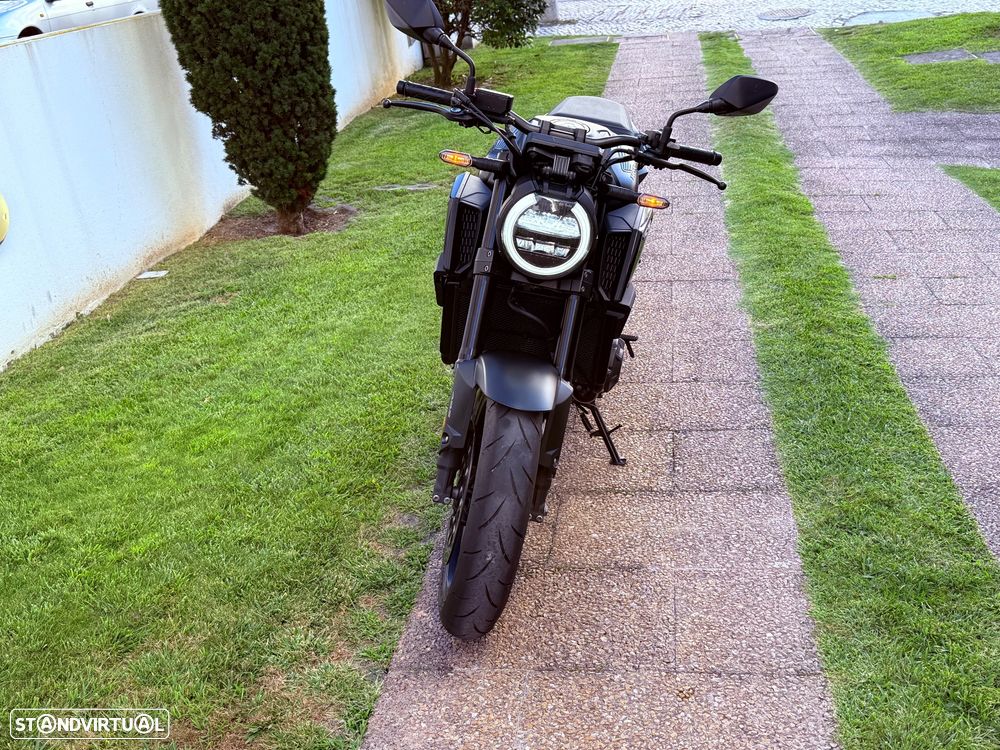 Honda CB - 3