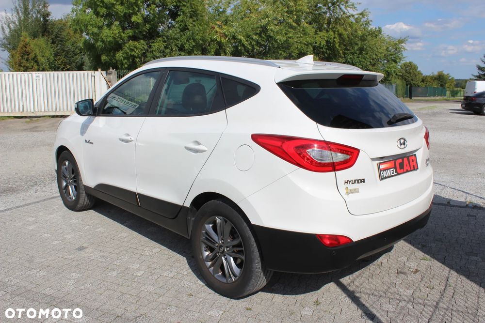 Hyundai ix35 1.6 2WD Fifa World Cup Edition - 6