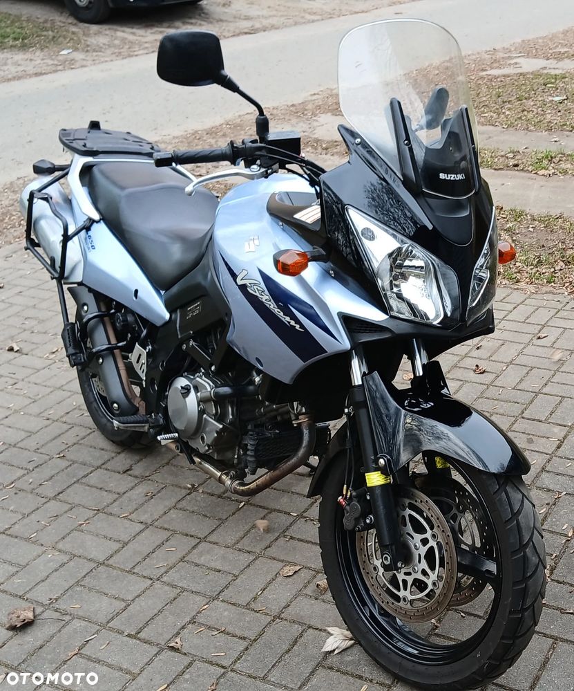Suzuki V-STROM - 2
