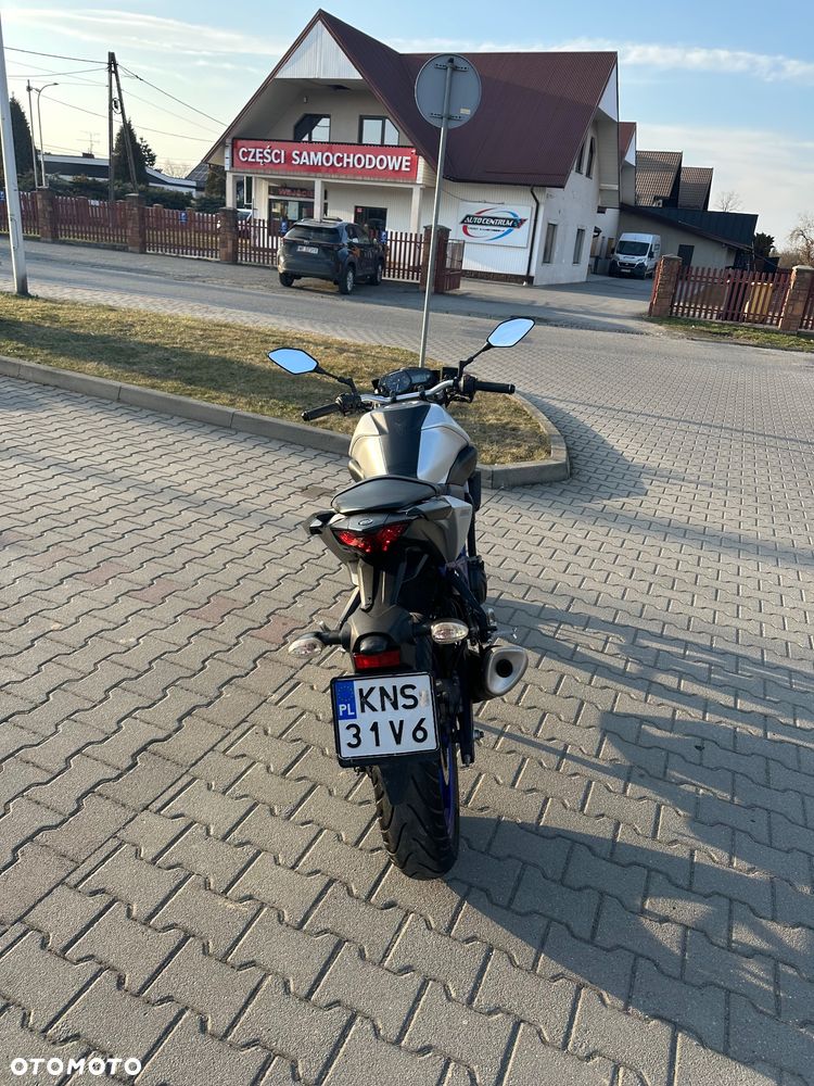 Yamaha MT - 7