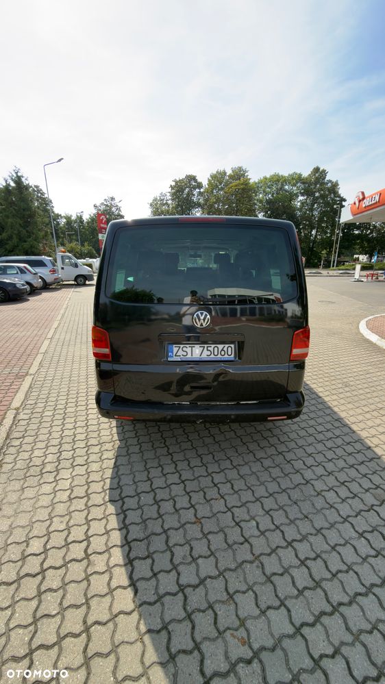 Volkswagen Multivan - 5