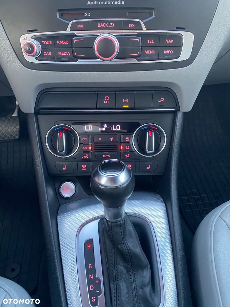 Audi Q3 - 18