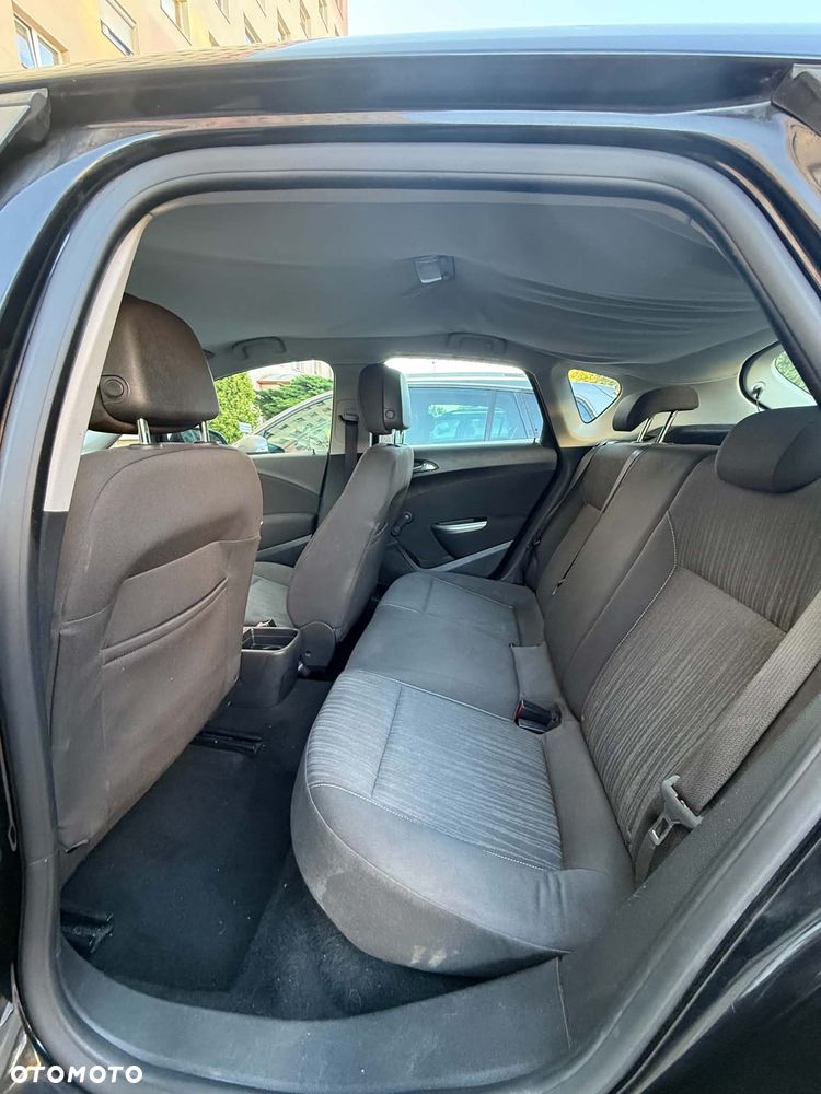 Opel Astra 1.6 - 11