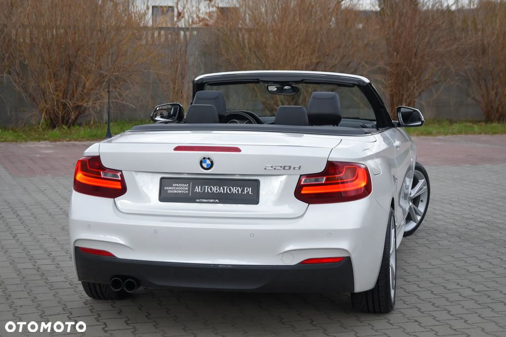 BMW Seria 2 220d M Sport - 13