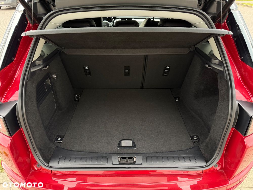 Land Rover Range Rover Evoque - 24