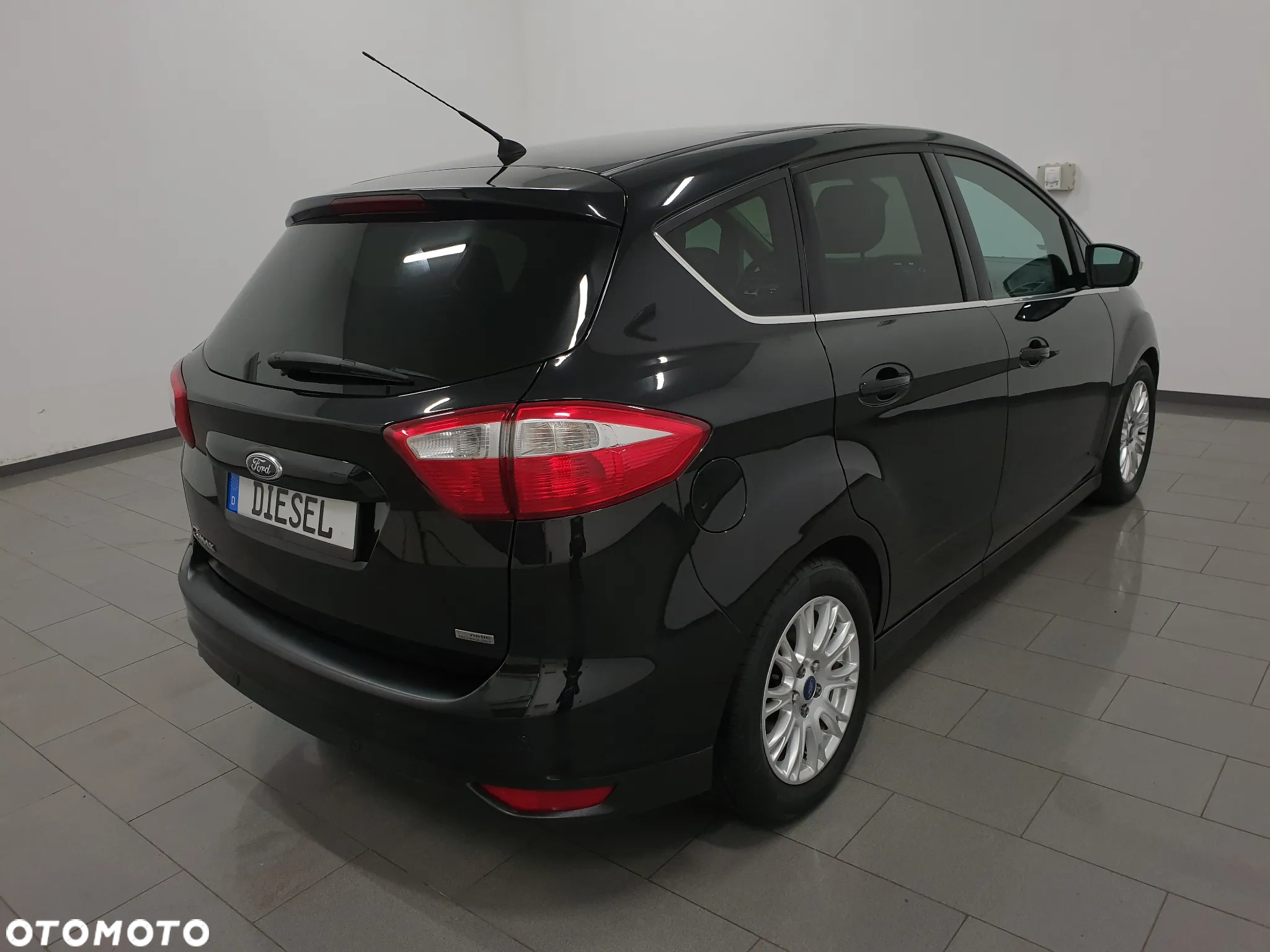 Ford C-MAX 1.6 TDCi Titanium - 34
