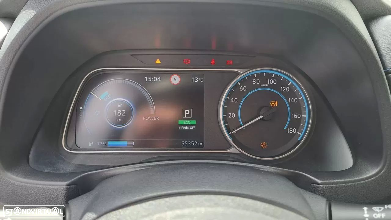 Nissan Leaf N-Connecta - 36