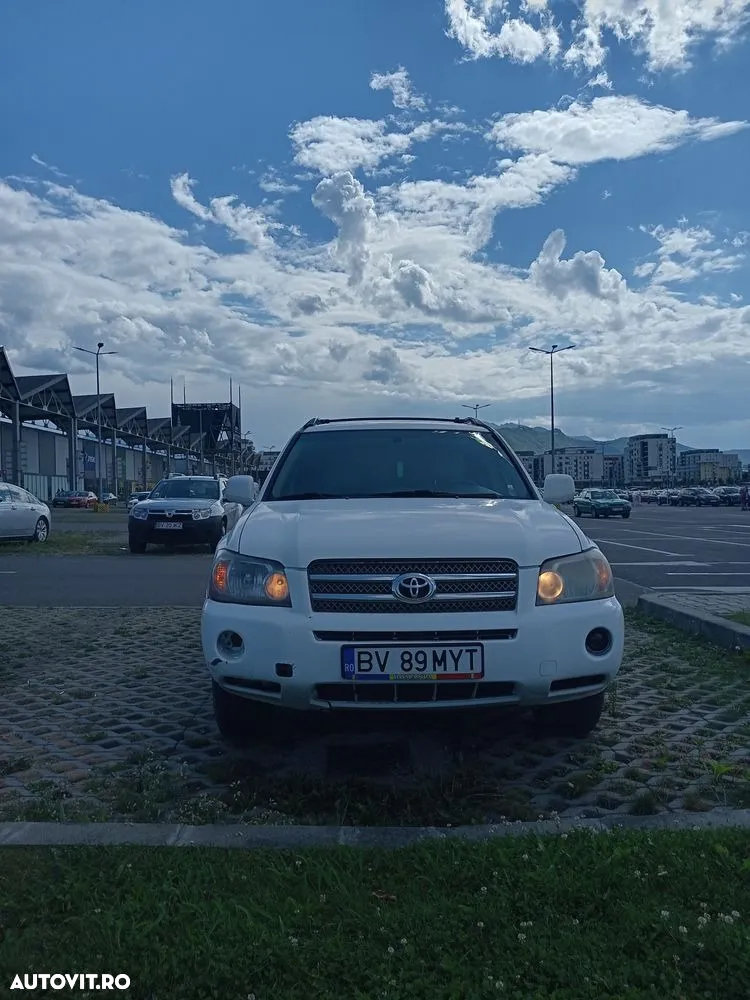 Toyota Highlander - 3