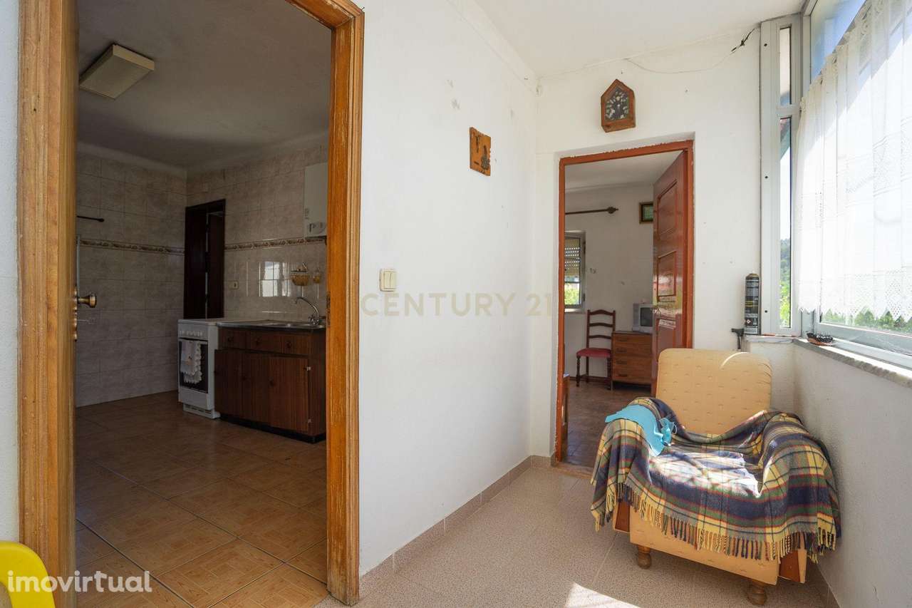 Moradia T2 - Lousã - Grande imagem: 3/27