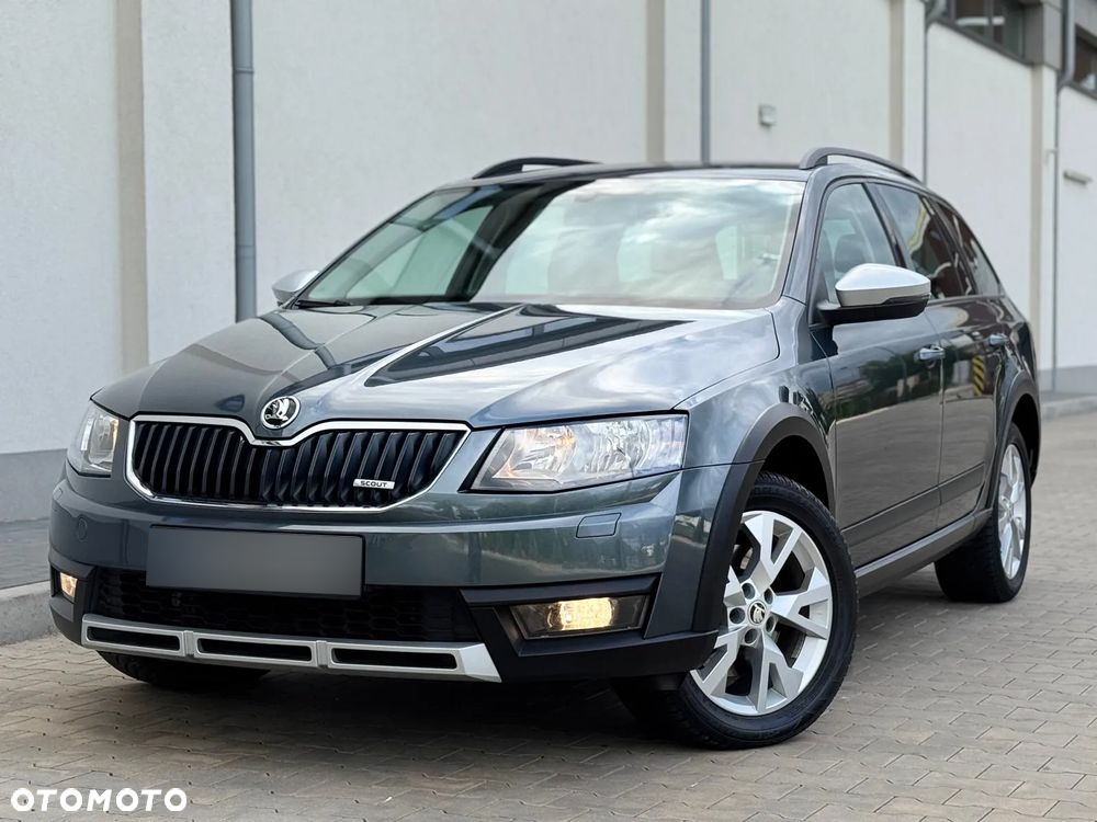 Skoda Octavia Scout 2.0 TDI 4x4 DSG - 23