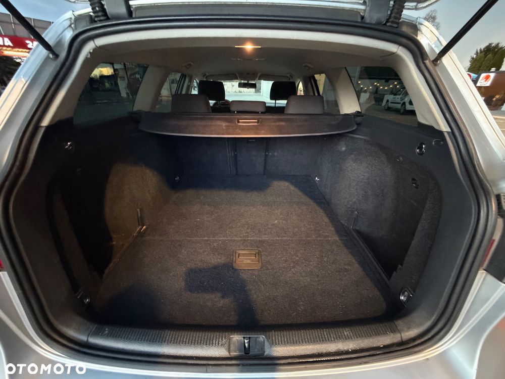 Volkswagen Passat - 7