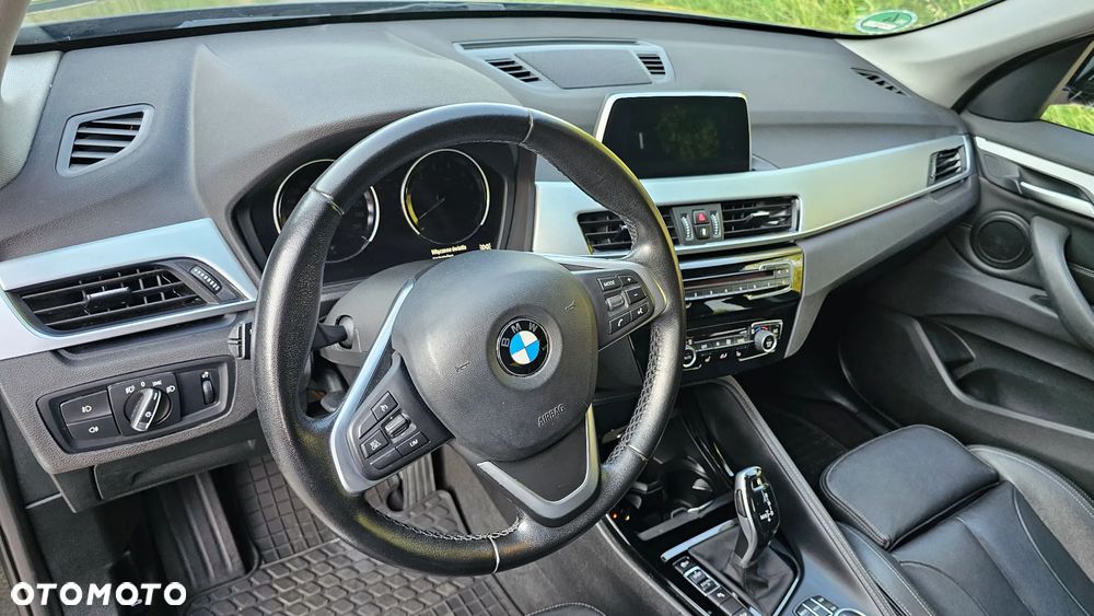 BMW X1 xDrive20i GPF Sport Line sport - 21