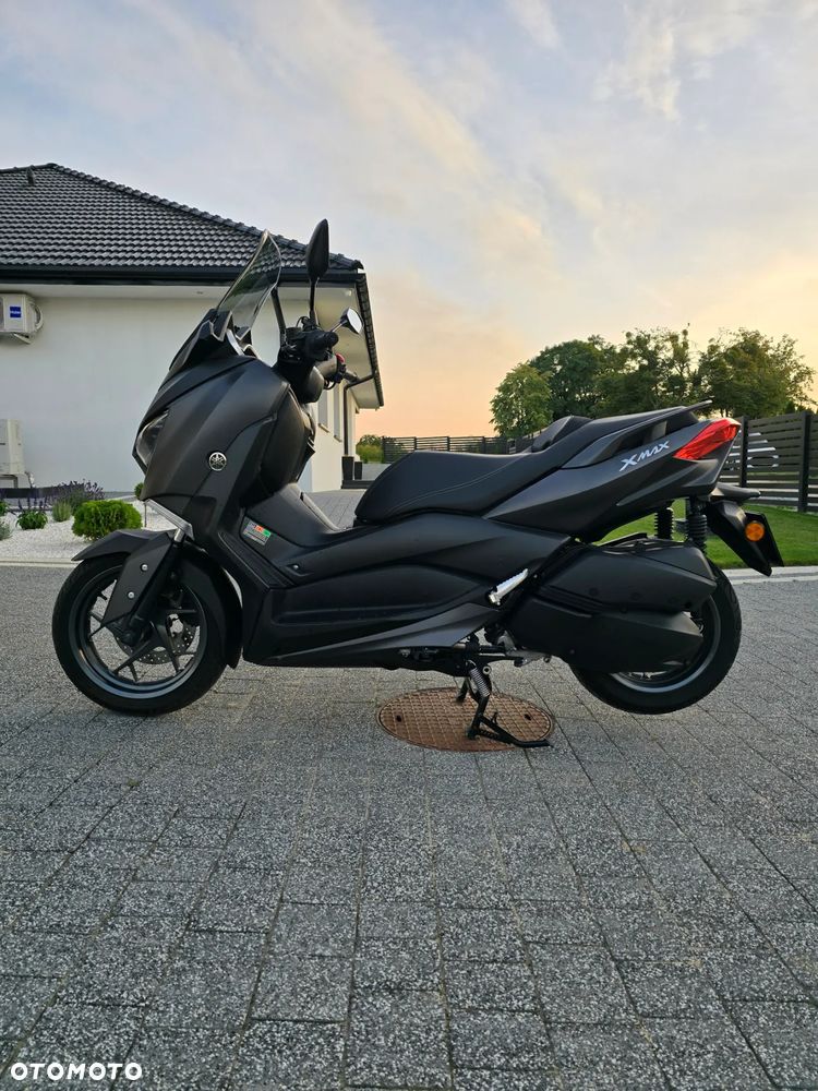 Yamaha X-max - 3