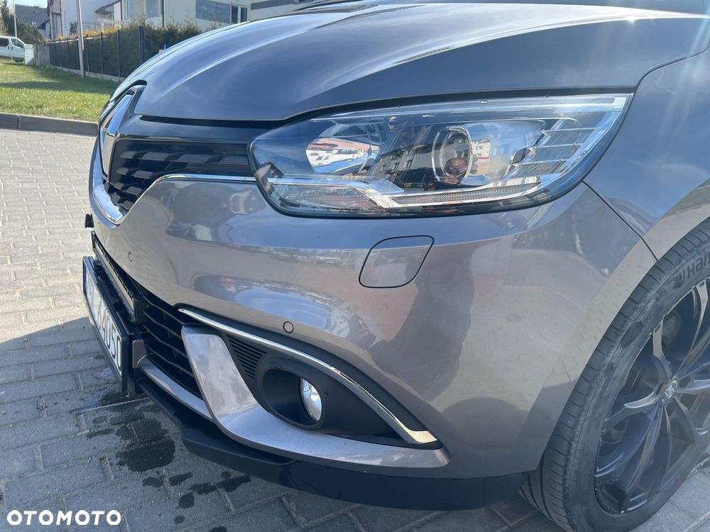Renault Scenic ENERGY TCe 130 INITIALE PARIS - 10