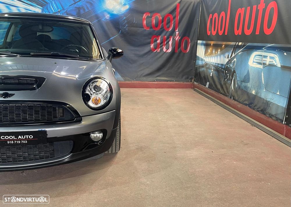 MINI 3 Portas Cooper S - 12