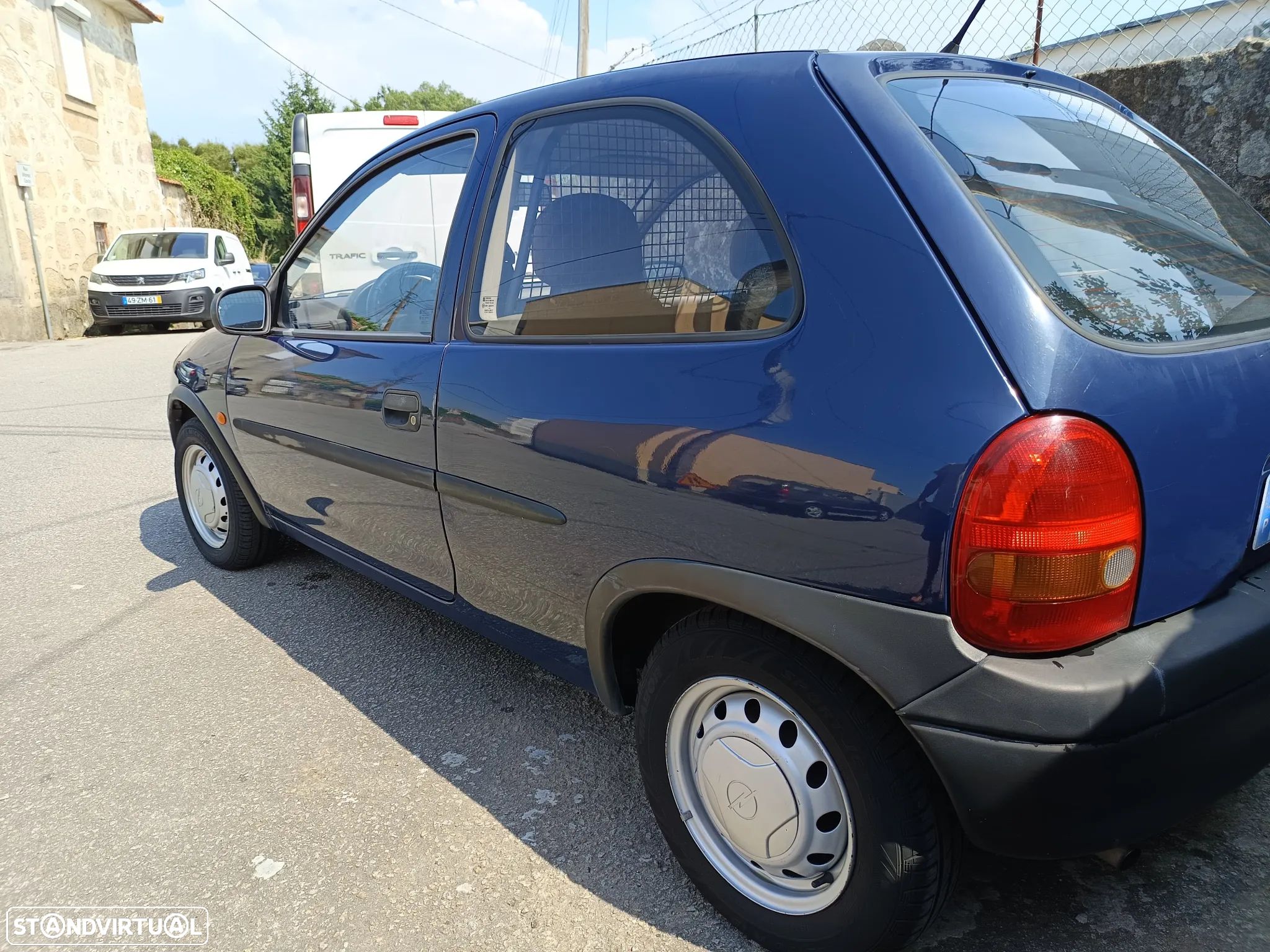 Opel Corsa - 1