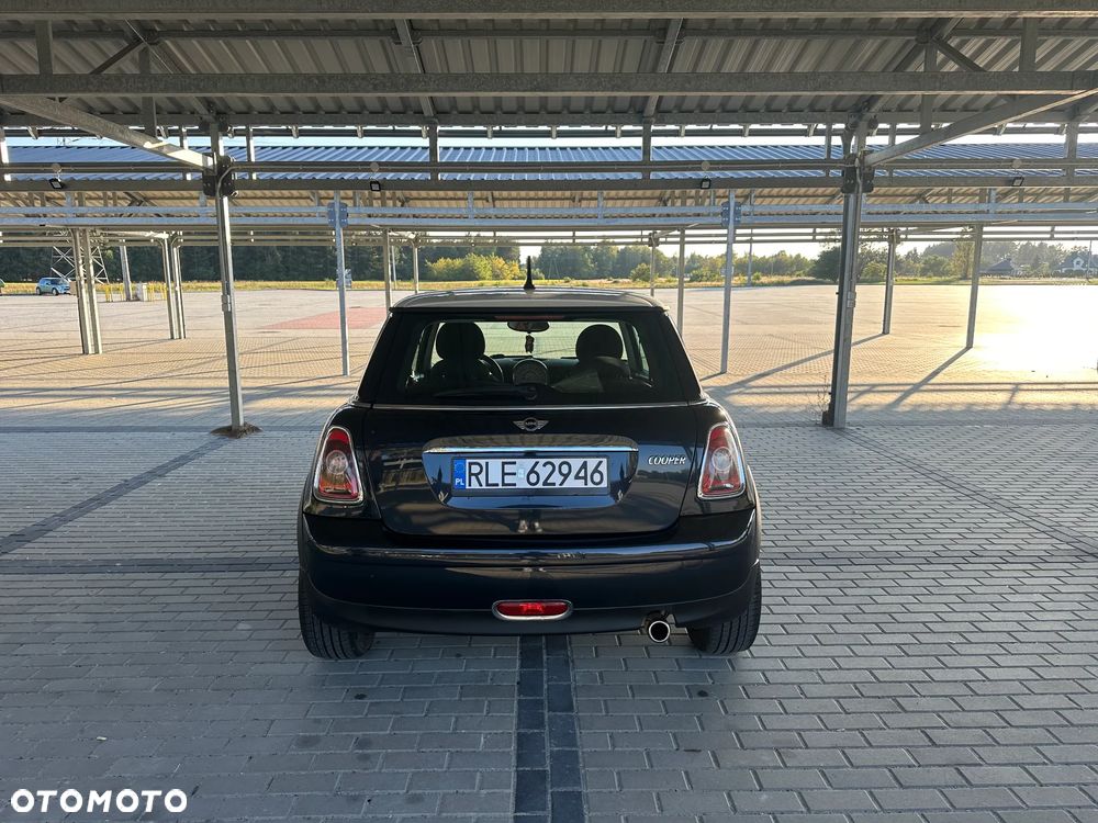 MINI Cooper Standard - 6