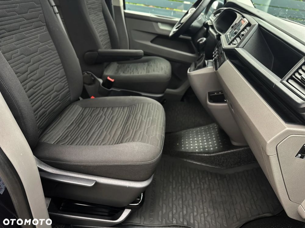 Volkswagen Caravelle 6.1 2.0 TDI L2 Comfortline DSG - 6