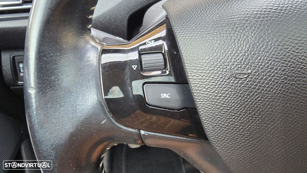 Peugeot 308 SW 1.5 BlueHDi Allure - 16