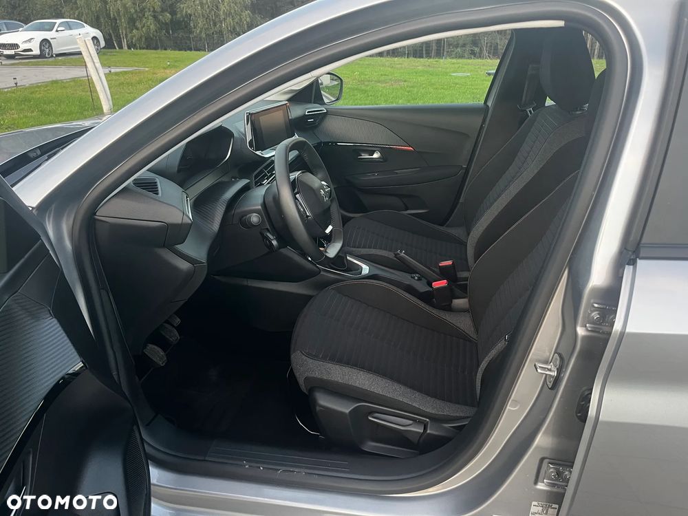 Peugeot 208 1.2 PureTech Style S&S - 9