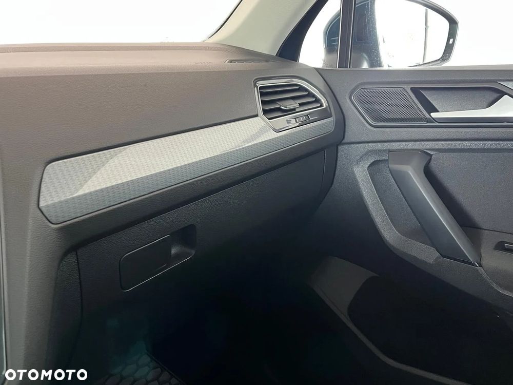 Volkswagen Tiguan 1.5 TSI EVO Life DSG - 21