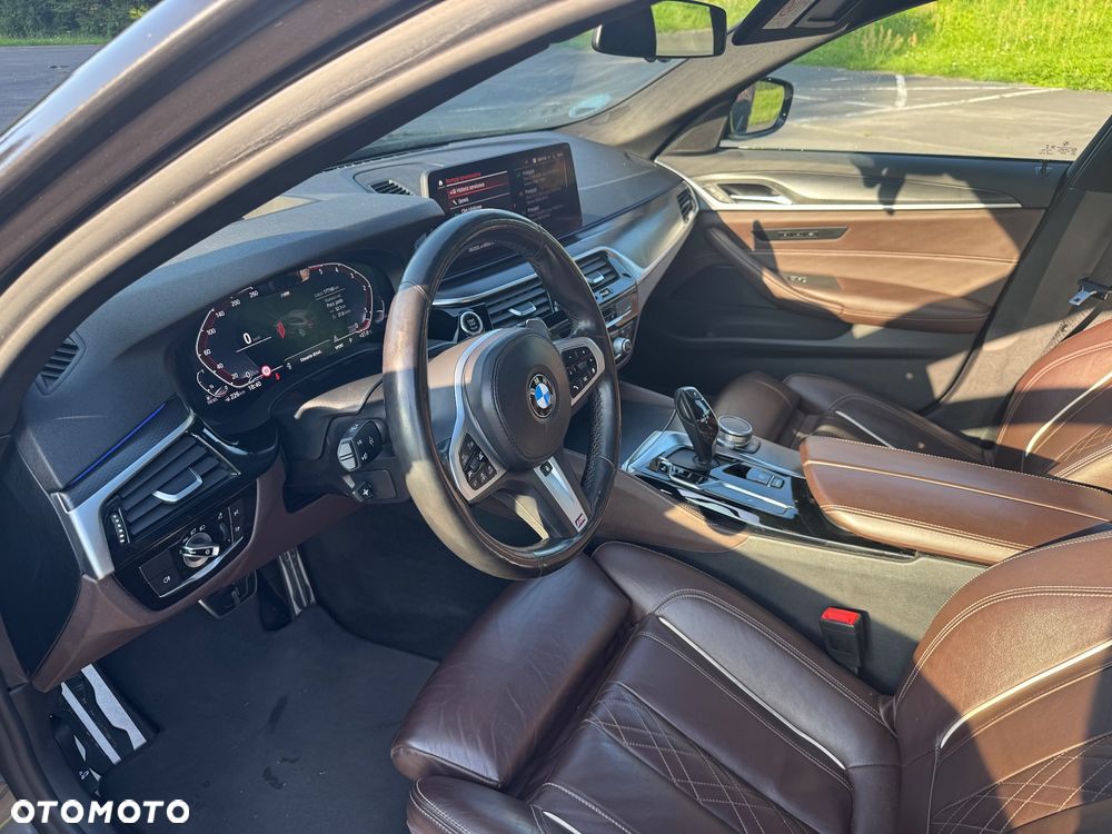BMW Seria 5 530d xDrive mHEV M Sport sport - 6