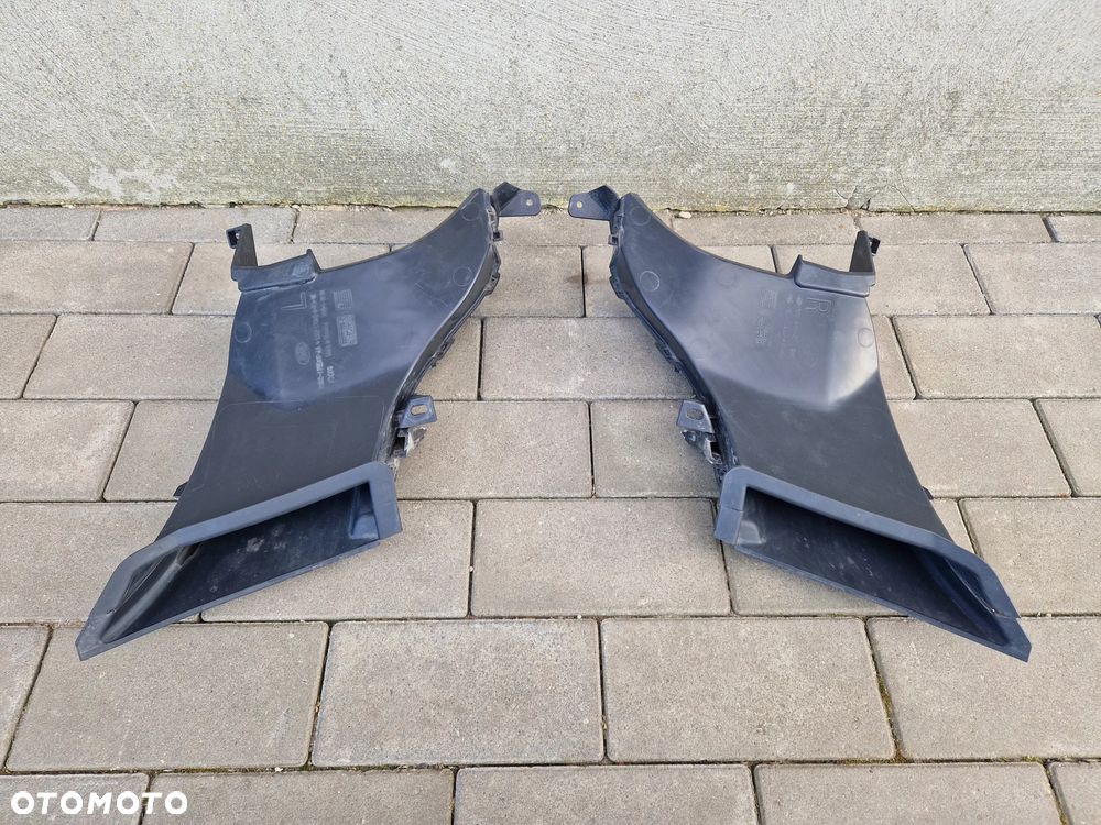 KIEROWNICE POWIETRZA, KANAŁ LAND ROVER DEFENDER II 2019-- - 1