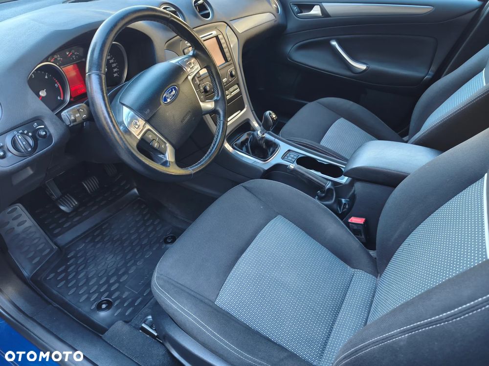 Ford Mondeo 2.0 TDCi Titanium S - 12
