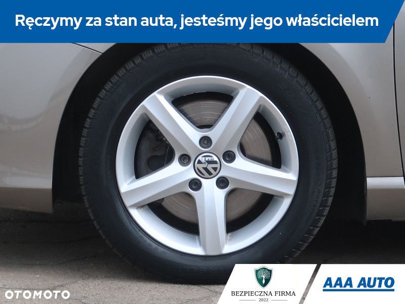 Volkswagen Passat Variant - 17