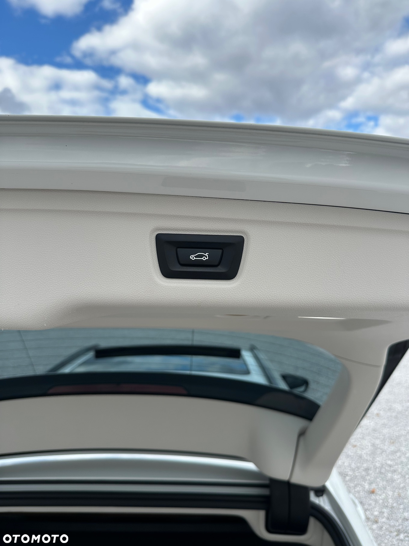 BMW Seria 3 320d Touring Luxury Line - 18