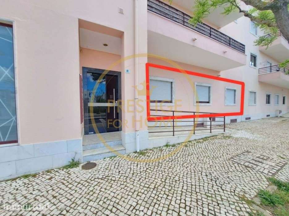 Apartamento T2 com Varanda – Vale de Rãs - Grande imagem: 2/18