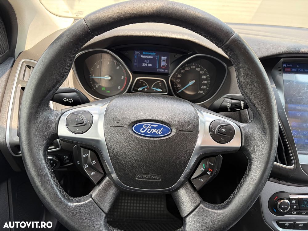 FORD Focus 2011 — imagine 8