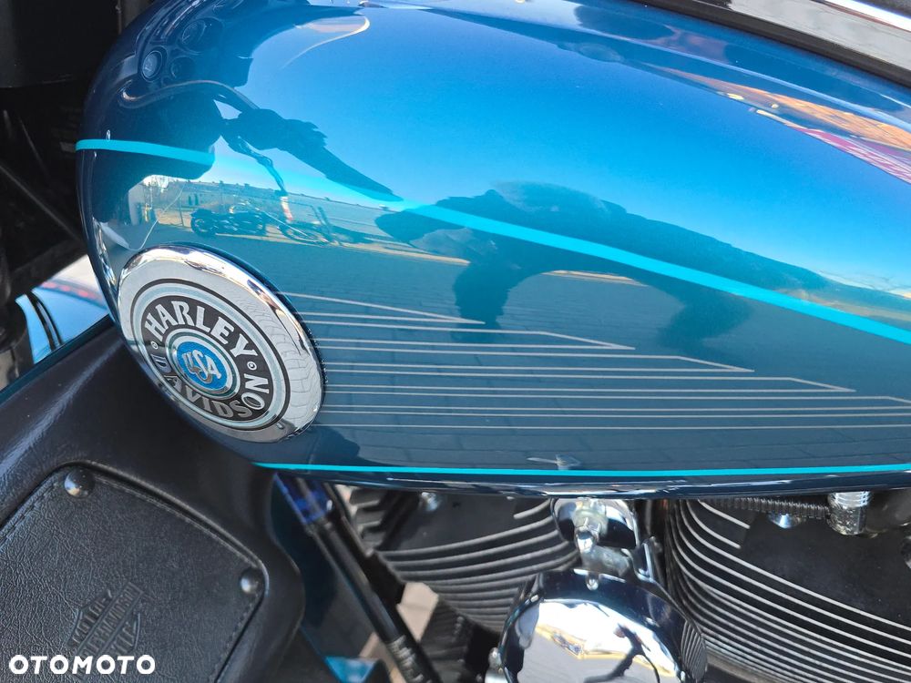 Harley-Davidson Touring Electra Glide - 21