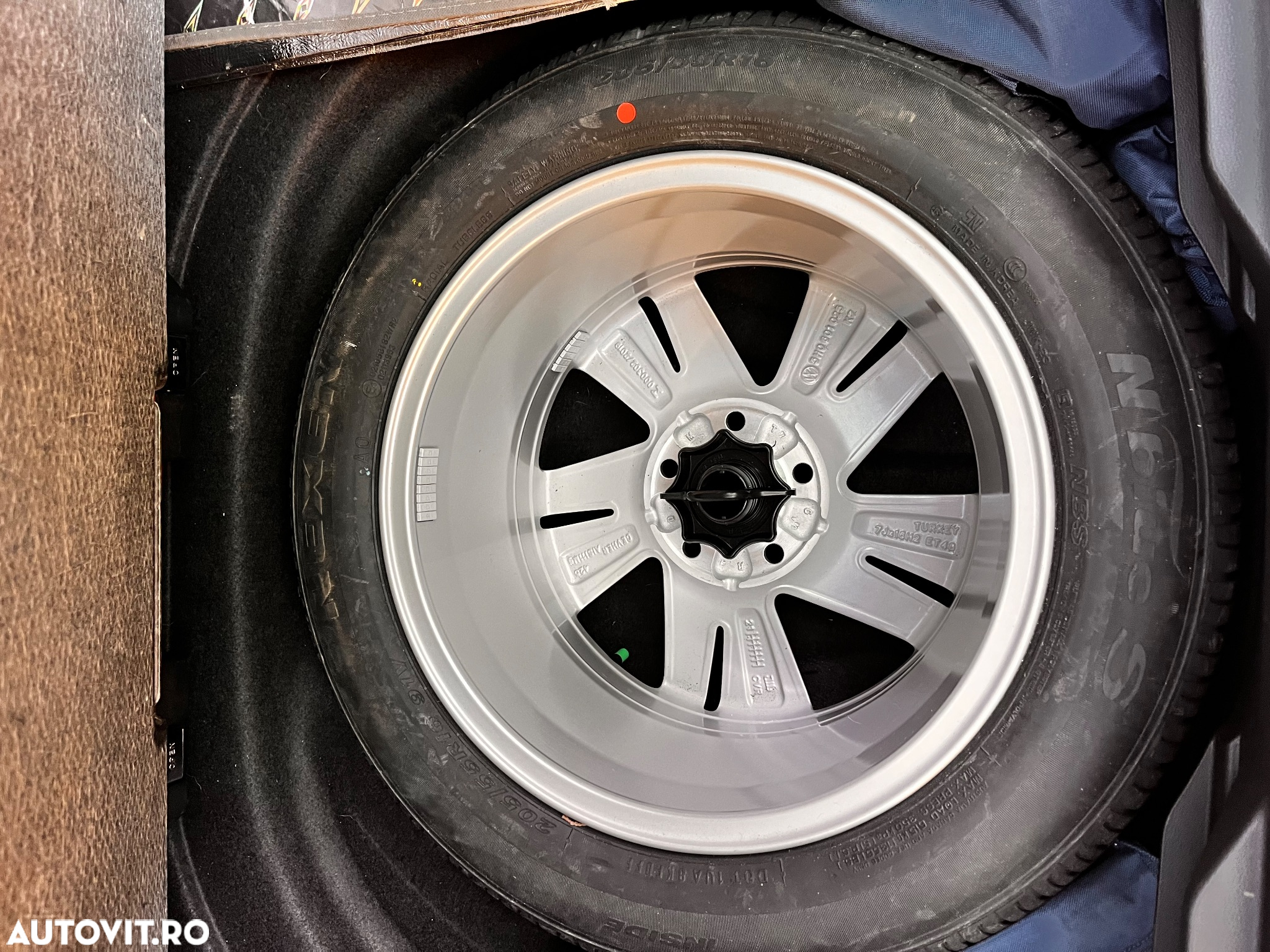 Volkswagen Golf - 9